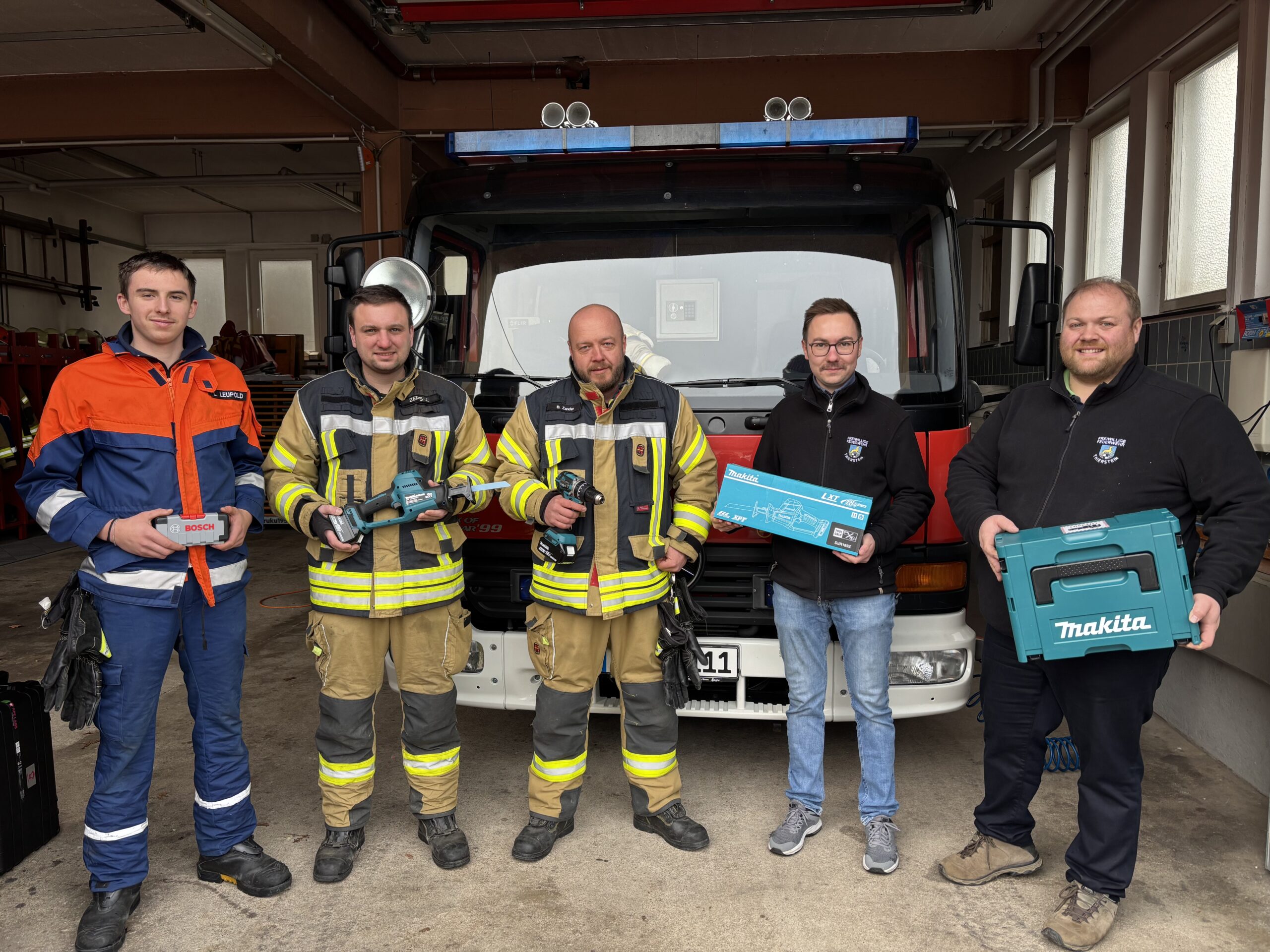 Übergabe Handwerkzeug